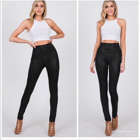 ❤️LAST 2!  Hi Waist Faux Leather Textured Leggings - Picture 4 of 8